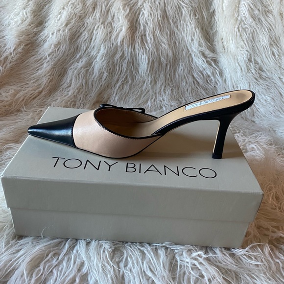 ⭐️NWT⭐️ Tony Bianco Shirley Mule, Size 9.5, Beech & Black - Picture 13 of 16